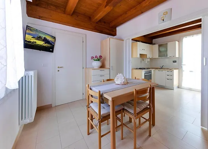 Summer - Casa A Due Passi Dal Mare Con Free Parking E Wi-Fi